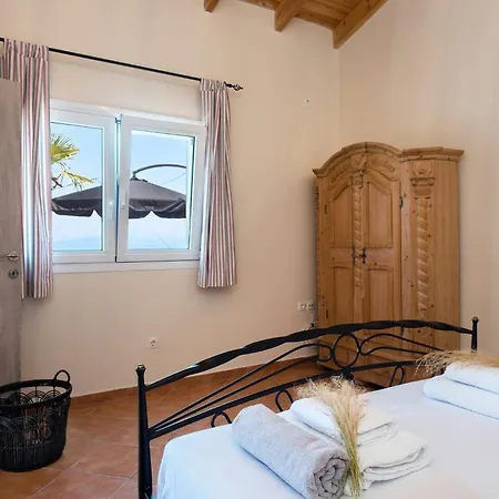 Seaview Corfu 2 Bedroom Private Pool Ac